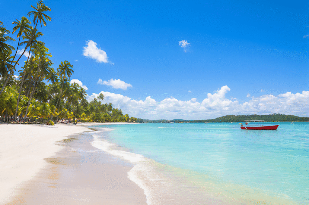 As 7 praias mais paradisíacas do Brasil para fugir do óbvio